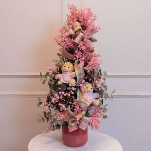 mini-arvore-natal-decorada-rosa-ursinhos-lacos-xadrez-60cm.jpg