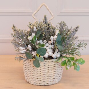 cesta-natalina-neve-folhagens-berries-brancas.jpg