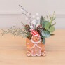 arranjo-natalino-boneco-gingerbread-pinhas-berries-brancas.jpg
