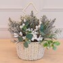 cesta-natalina-neve-folhagens-berries-brancas.jpg